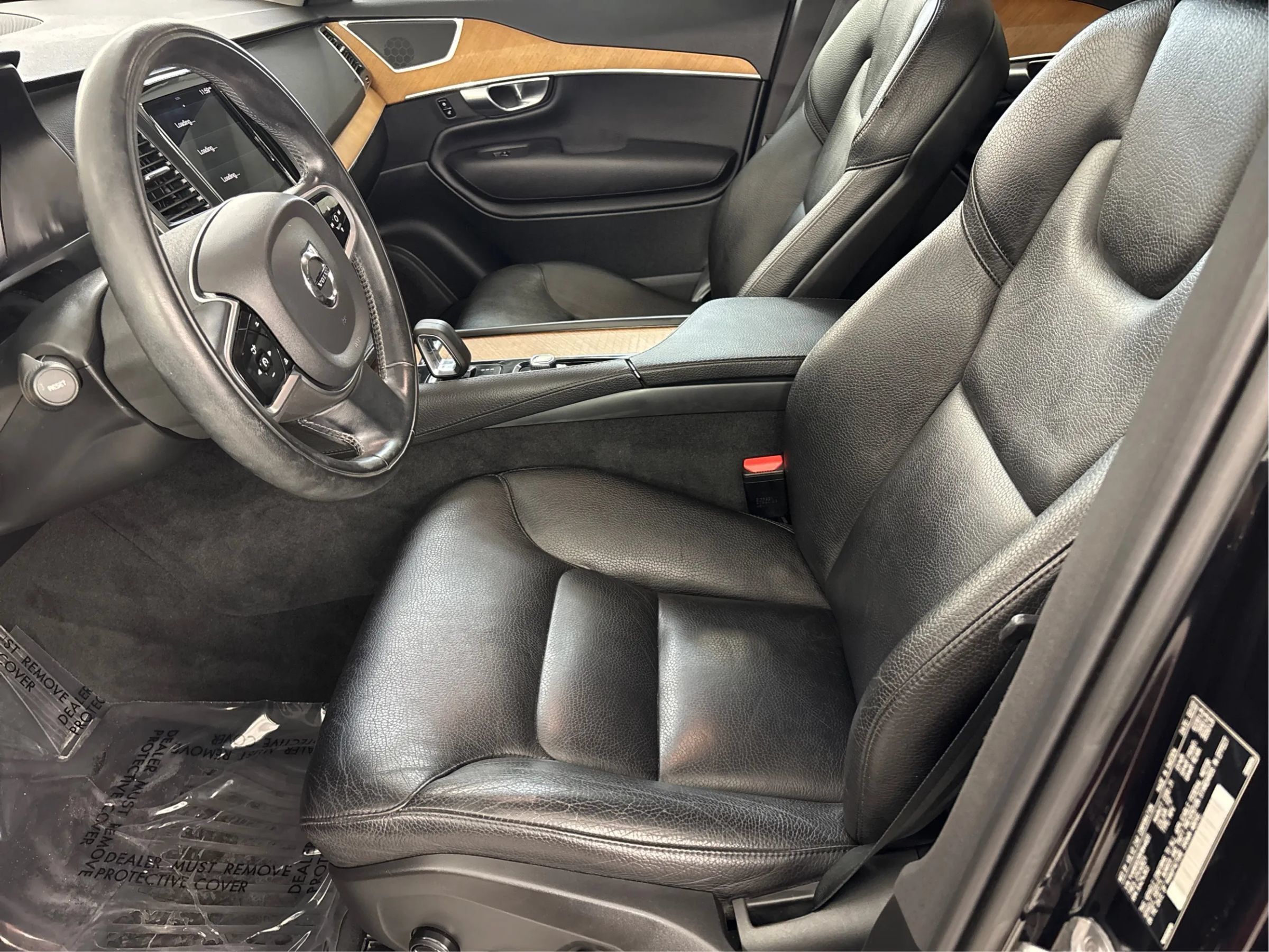 Used 2022 Volvo XC90 T8 Inscription Expression w/ Climate Package AWD/4WD image 13