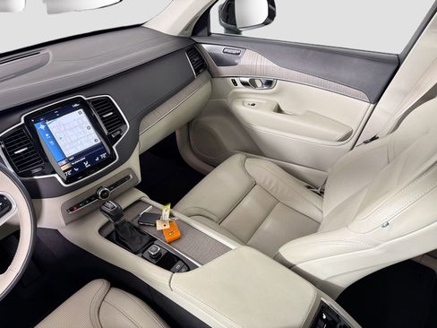 Certified 2022 Volvo XC90 T6 Inscription w/ Advanced Package image 25