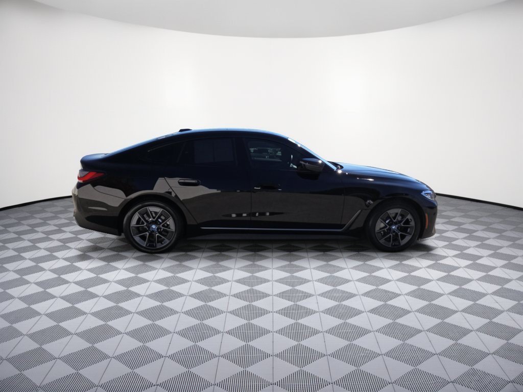 Used 2023 BMW i4 eDrive35 RWD image 8