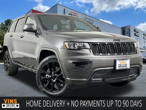 Used 2021 Jeep Grand Cherokee Laredo X AWD/4WD image 1