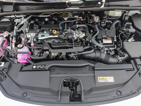 New 2026 Toyota Prius FWD image 13