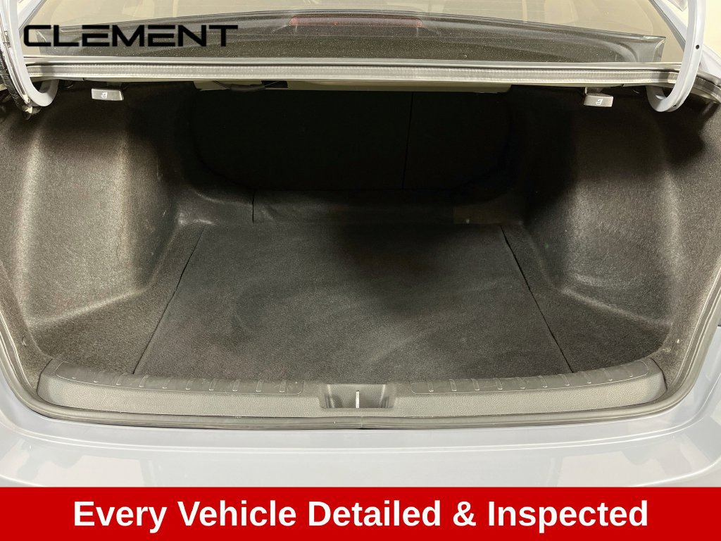Used 2024 Honda Civic EX image 9