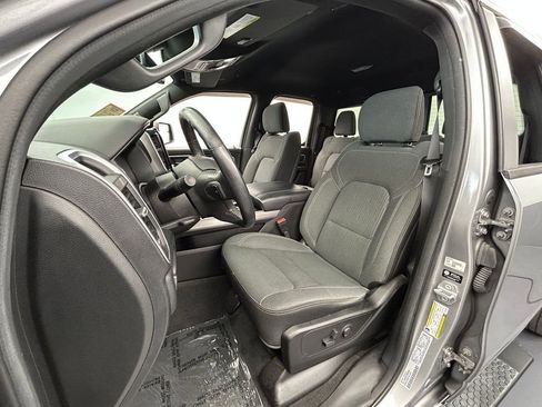 Used 2022 RAM 1500 Big Horn w/ Night Edition RWD image 10