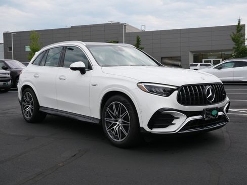 Used 2025 Mercedes-Benz GLC 63 AMG S image 7