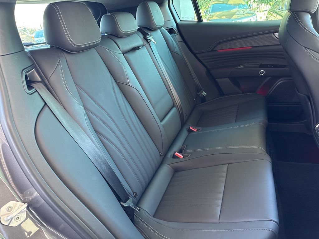 Used 2025 Maserati Grecale GT AWD/4WD image 19