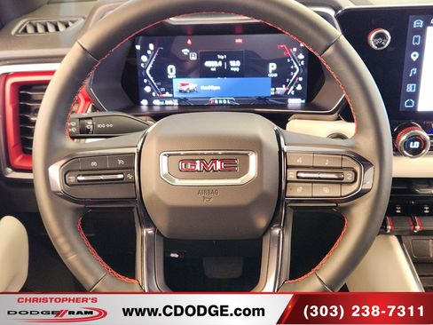 Used 2026 GMC Canyon AT4X AWD/4WD image 9