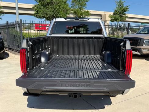 Used 2024 Toyota Tundra SR5 AWD/4WD image 27