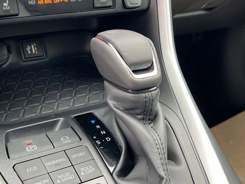 New 2025 Toyota RAV4 XLE Premium image 17