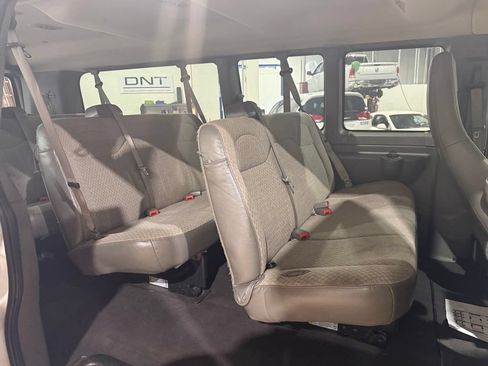 Used 2019 Chevrolet Express 3500 LT w/ LT Preferred Equipment Group RWD image 7