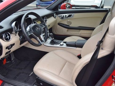 Used 2012 Mercedes-Benz SLK 350 image 20
