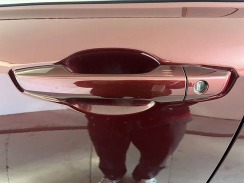 Used 2018 Honda CR-V EX image 40