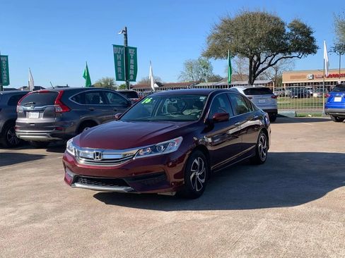 Used 2016 Honda Accord LX image 4