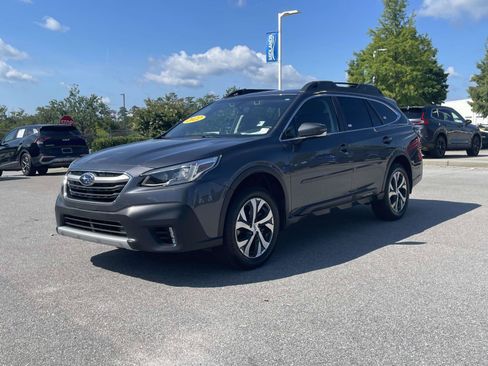 Used 2022 Subaru Outback Limited w/ Popular Package #2 AWD/4WD image 3