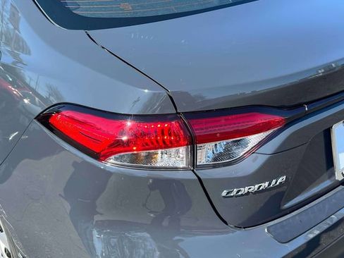 Used 2024 Toyota Corolla LE image 11