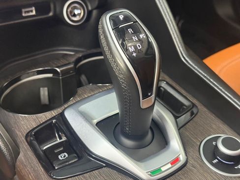 Used 2020 Alfa Romeo Giulia Ti AWD/4WD image 22
