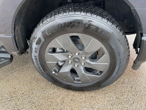 New 2025 Ford F150 Lightning Flash image 37