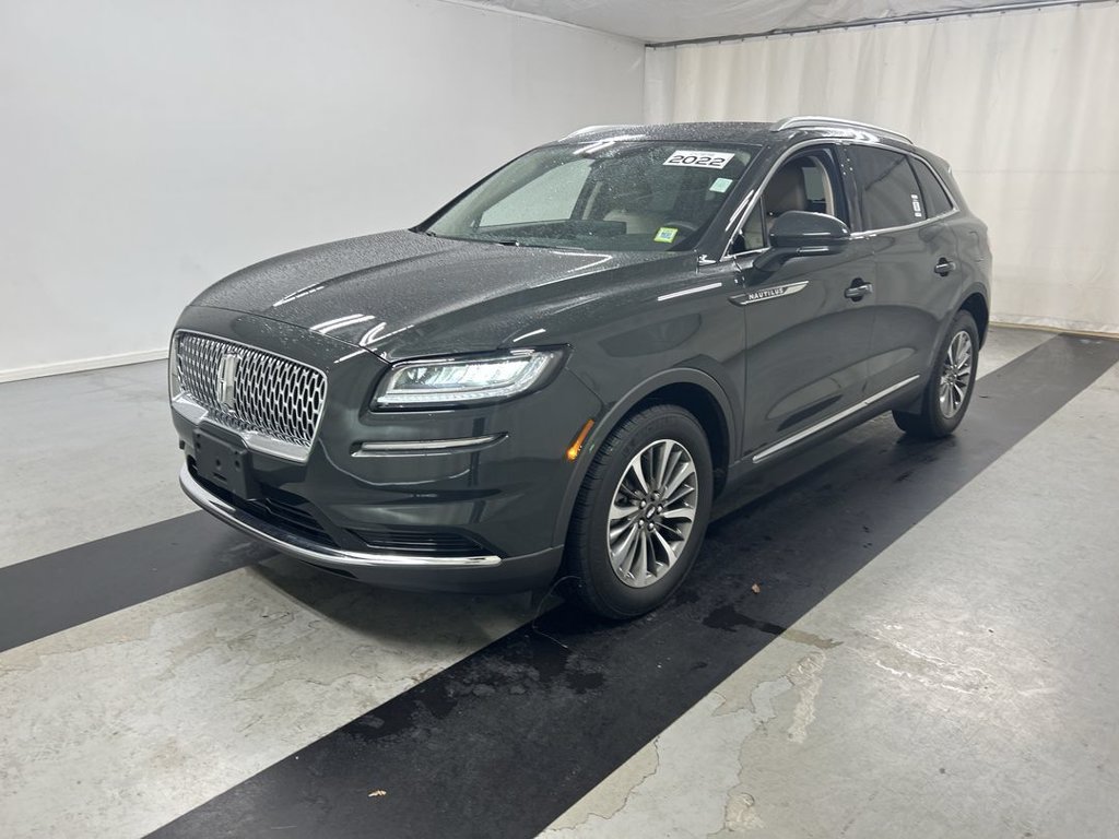Used 2022 Lincoln Nautilus AWD w/ Premium Package image 5