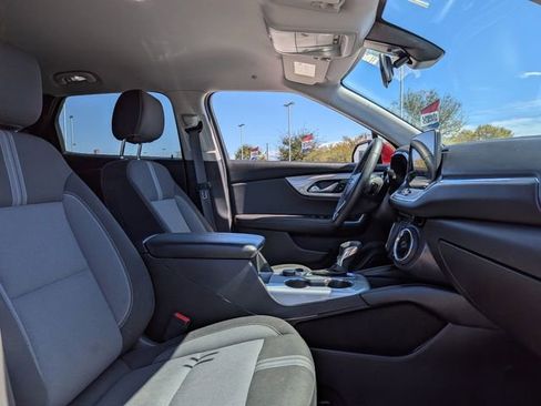 Used 2023 Chevrolet Blazer LT image 18