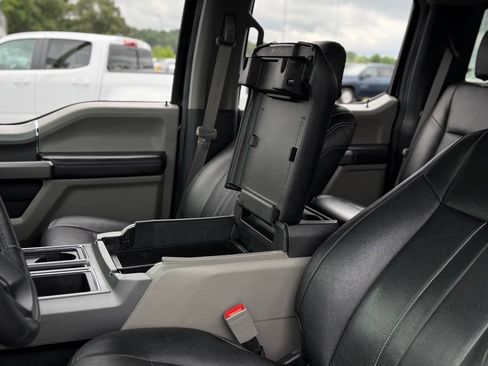 Used 2020 Ford F150 XLT w/ Equipment Group 302A Luxury AWD/4WD image 25