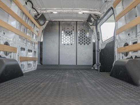 Used 2025 Ford Transit 250 Low Roof w/ Exterior Upgrade Package RWD image 31
