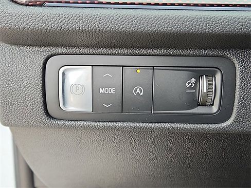 New 2026 Chevrolet Traverse RS image 20