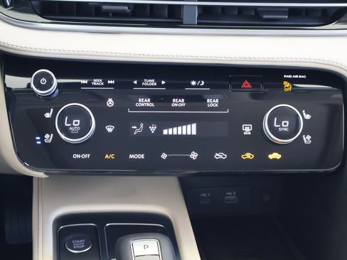 Used 2023 INFINITI QX60 Sensory w/ Cargo Package image 18