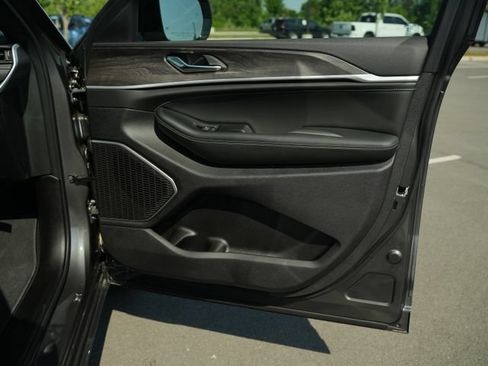 New 2026 Jeep Grand Cherokee L Limited AWD/4WD image 20