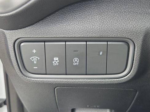 Used 2025 Kia Soul LX image 26