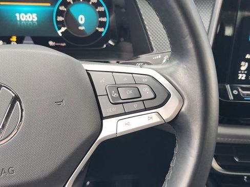 Used 2024 Volkswagen Atlas Cross Sport SEL R-Line image 31