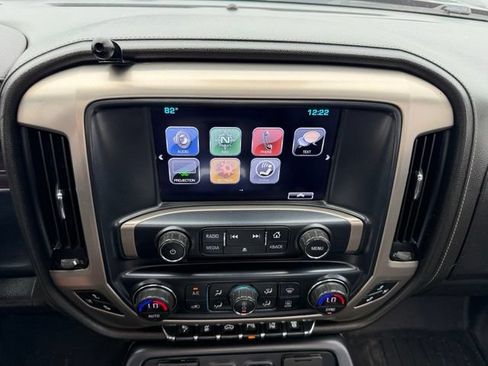 Used 2019 GMC Sierra 2500 Denali AWD/4WD image 23