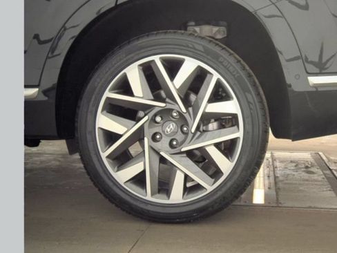 Used 2023 Hyundai Santa Fe Calligraphy AWD/4WD image 12