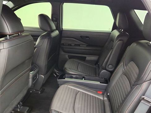 Used 2024 Nissan Pathfinder Rock Creek AWD/4WD image 20