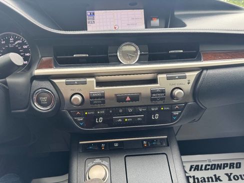 Used 2014 Lexus ES 350 image 14