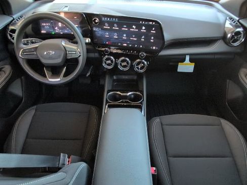 New 2026 Chevrolet Blazer EV LT image 5