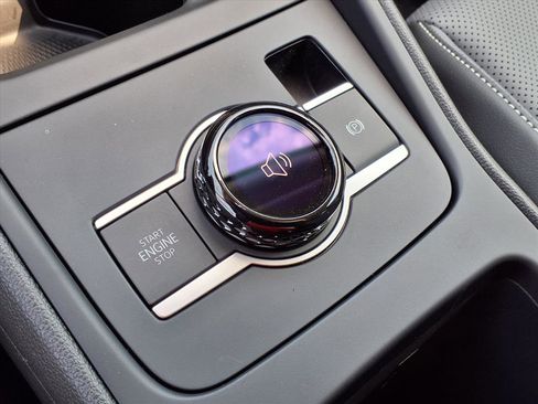 New 2026 Volkswagen Tiguan SE image 20