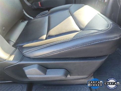 Certified 2022 Ford Explorer XLT w/ Equipment Group 202A image 30