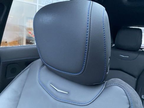 Used 2025 Cadillac XT4 Sport image 24