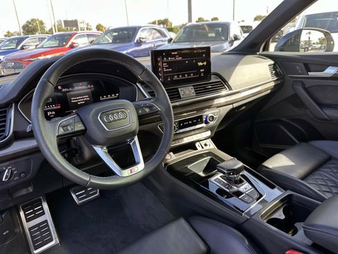 Used 2023 Audi SQ5 Premium Plus w/ Premium Plus Package image 16