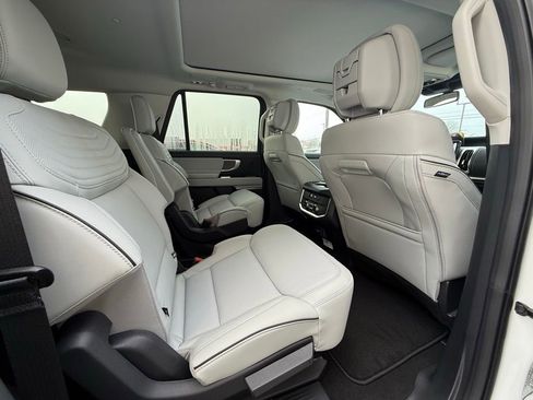 New 2026 Ford Expedition Max Platinum w/ Platinum Ultimate Package image 34