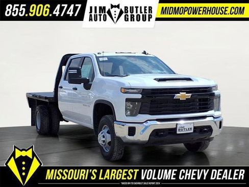 New 2026 Chevrolet Silverado 3500 W/T w/ WT Convenience Package AWD/4WD image 2