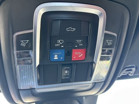 Used 2023 RAM 1500 Laramie image 51