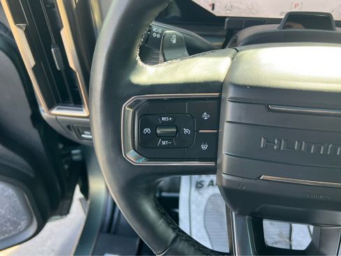 Used 2024 GMC Hummer EV 3X w/ LPO, Illumination Package image 33