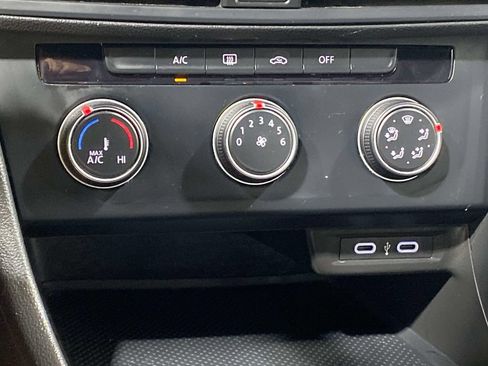 Used 2023 Volkswagen Jetta Sport FWD image 29