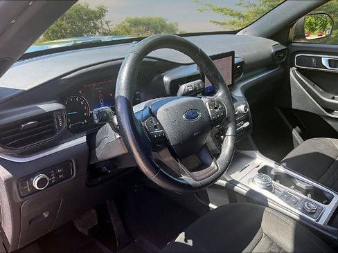 Certified 2020 Ford Explorer XLT w/ Comfort Package AWD/4WD image 14