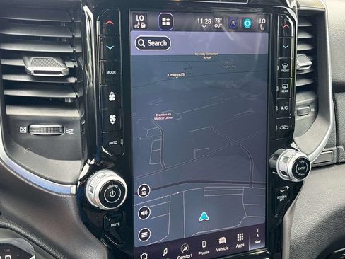 New 2026 RAM 1500 Big Horn AWD/4WD image 8
