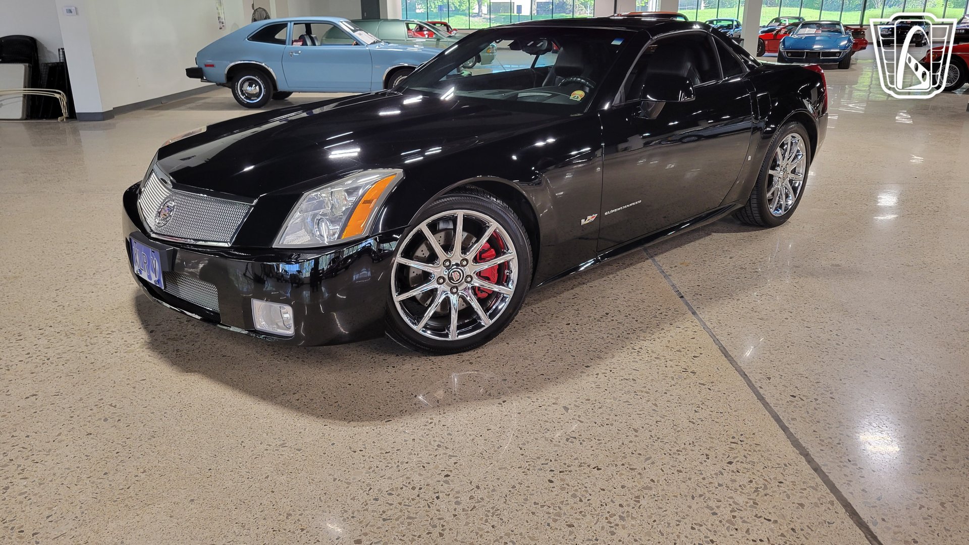 Used 2008 Cadillac XLR V RWD image 19