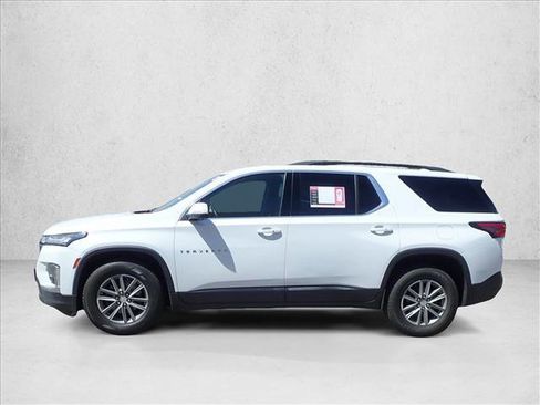 Used 2023 Chevrolet Traverse LT AWD/4WD image 2