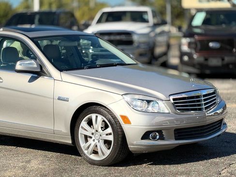 Used 2009 Mercedes-Benz C 300 4MATIC Sedan image 15