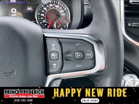 Used 2025 RAM 1500 Laramie image 15