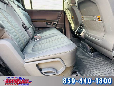 Used 2022 Rivian R1S Launch Edition image 52